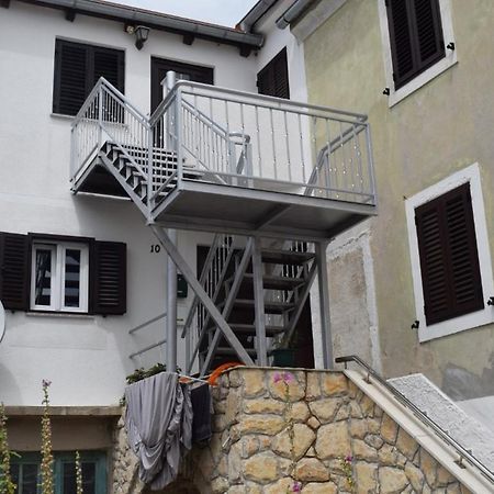 Apartments Scirenica Baska  Luaran gambar